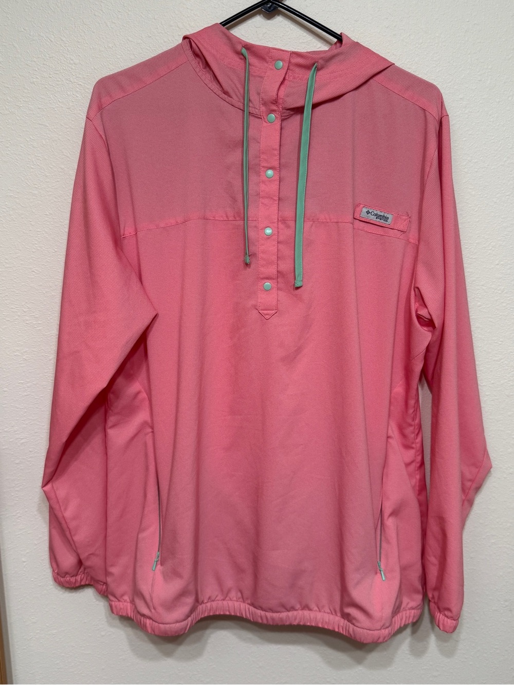 Columbia PFG Coral Pink Hooded Windbreaker